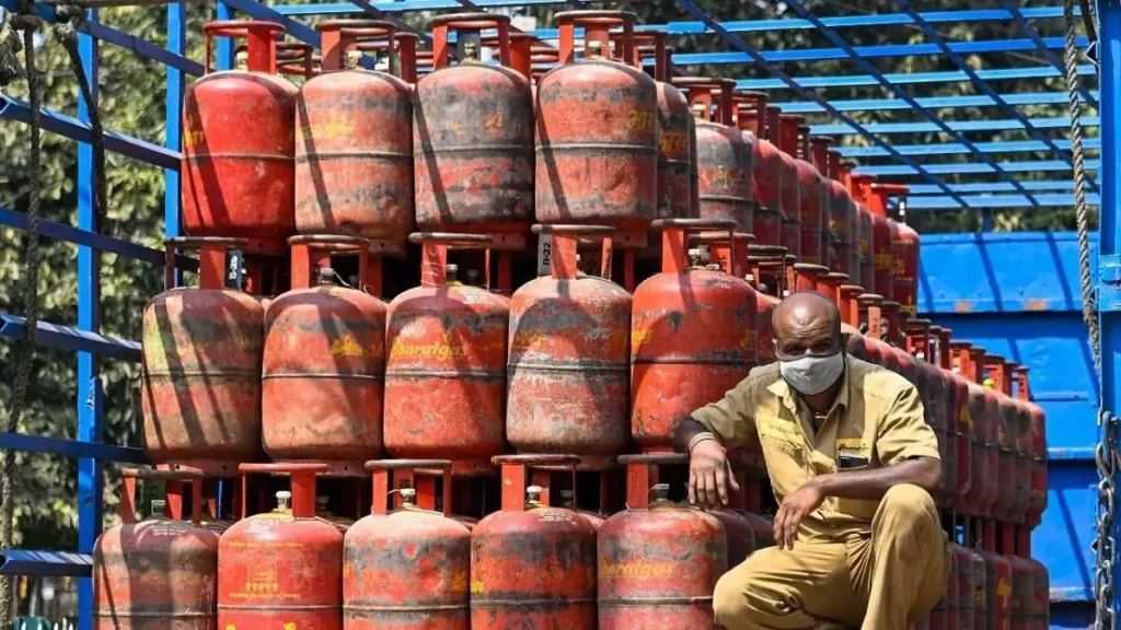 Free LPG Cylinders.jpg